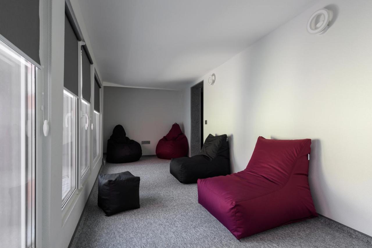 Apart Hotel Fusion Tjernivtsi Eksteriør billede