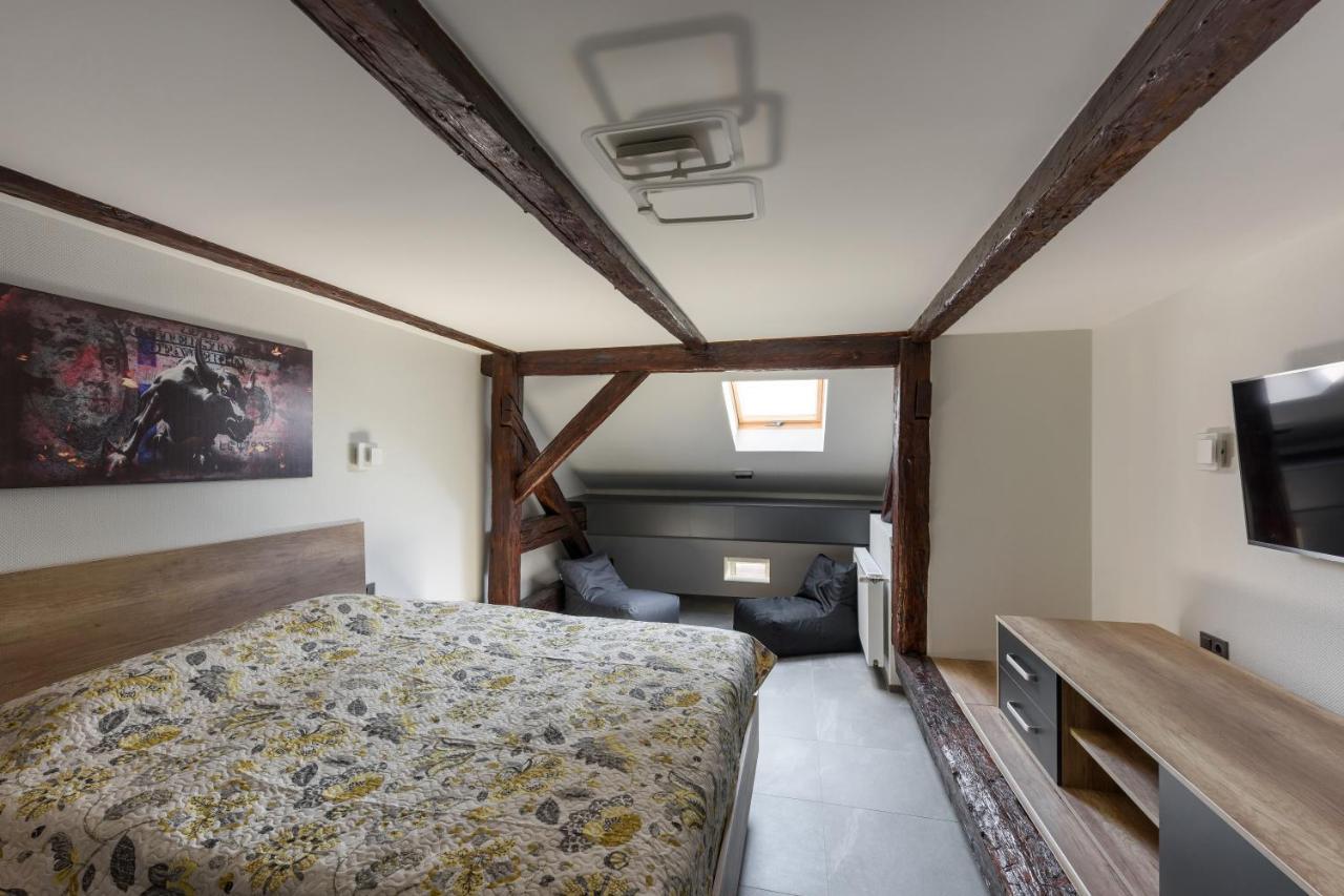 Apart Hotel Fusion Tjernivtsi Eksteriør billede